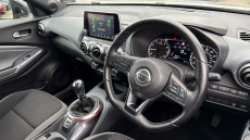 Nissan Juke 1.0 DiG-T N-Connecta 5dr Petrol Hatchback
